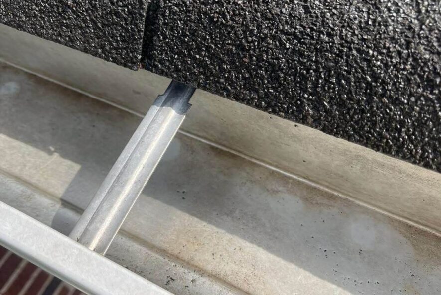 Gutter Cleaning Services
