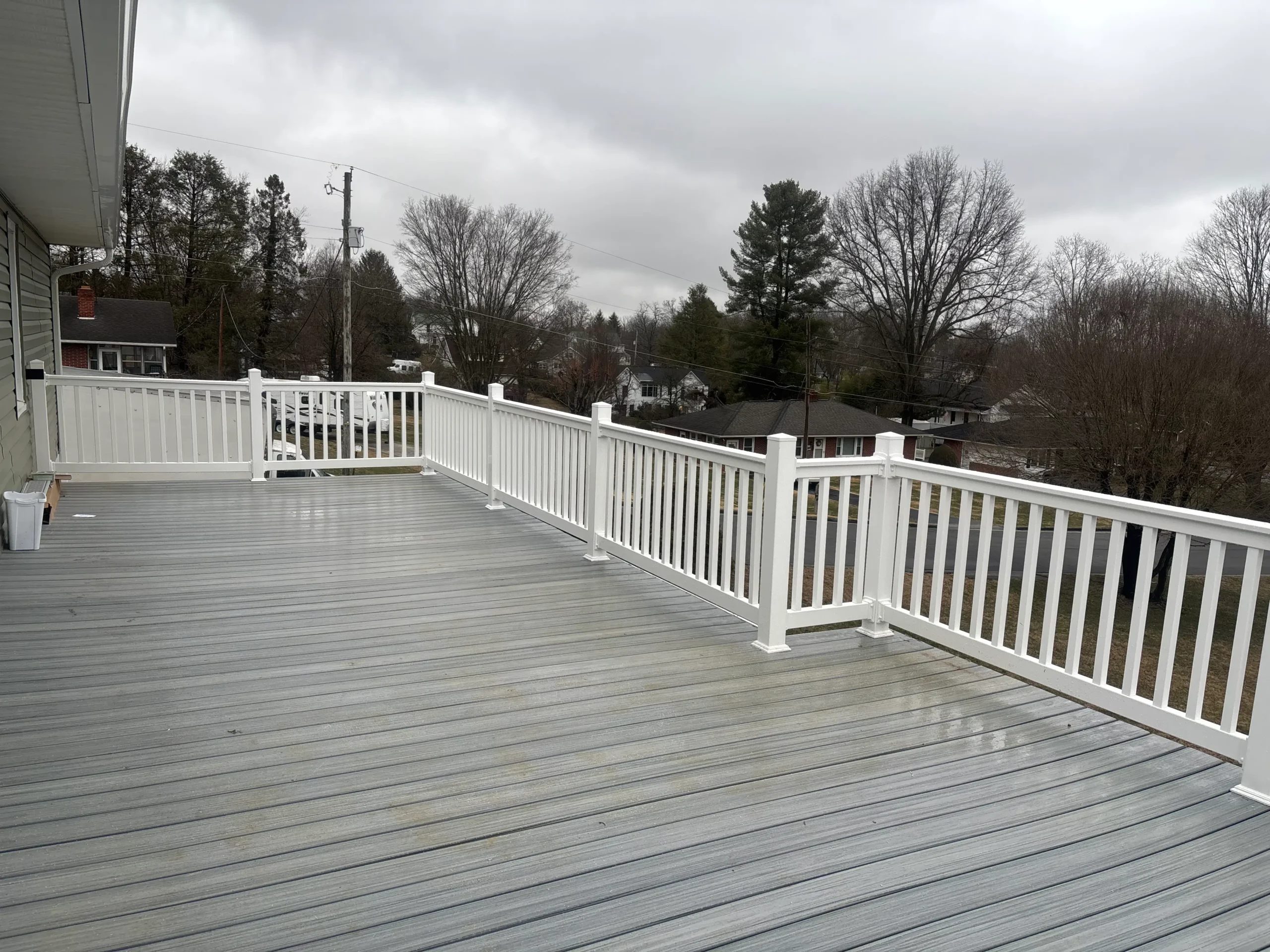 Deck Construction & Restoration